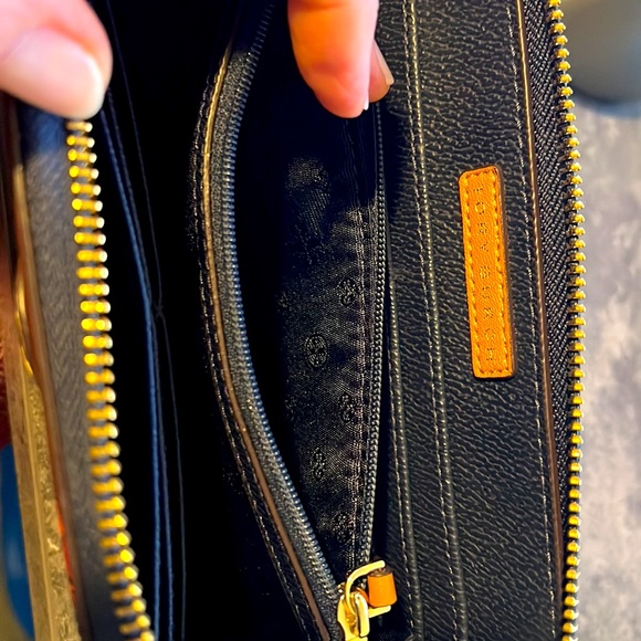 Tory Burch Red Agate Lyon Stripe multicolor Carrington zip continental wallet - Picture 3 of 4